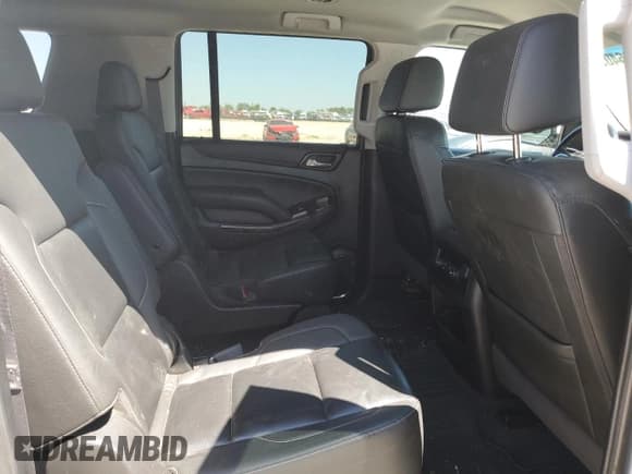 ✅ 2020 Chevrolet Suburban LT • VIN: 1GNSKHKC5LR220492 • Lot: 70640974. Wystawiony na Copart z przebiegiem 99 594 mil. Bezpłatny archiwum sprzedaży aukcyjnych z USA i szczegółowy raport historii pojazdu na DreamBid. Zdjęcie 11.