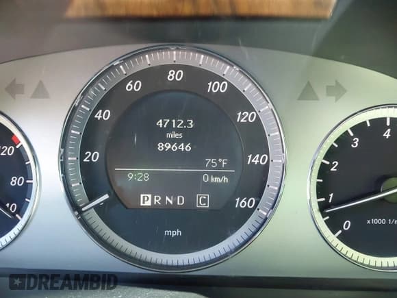 ✅ 2010 Mercedes-Benz GLK 350 • VIN: WDCGG5GB0AF398995 • Лот: 43319943. Опубликован ранее на IAAI с пробегом 89 646 миль. Бесплатный доступ к архиву аукционных продаж из США и подробный отчёт об истории автомобиля на DreamBid. Изображение 7.