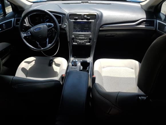 ✅ 2020 Ford Fusion SE • VIN: 3FA6P0HDXLR103823 • Лот: 57171385. Опубликован ранее на Copart с пробегом 54 748 миль. Бесплатный доступ к архиву аукционных продаж из США и подробный отчёт об истории автомобиля на DreamBid. Изображение 8.