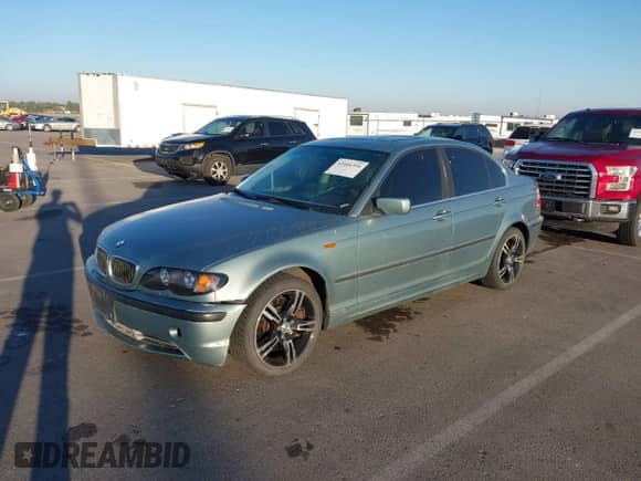 2003 BMW 3 Series 330xi с VIN WBAEW53443PG23830, выставлен на аукционе IAAI как лот 43404394 с пробегом 153 182 миль миль и . История ставок и продаж доступна на DreamBid. Изображение 2.