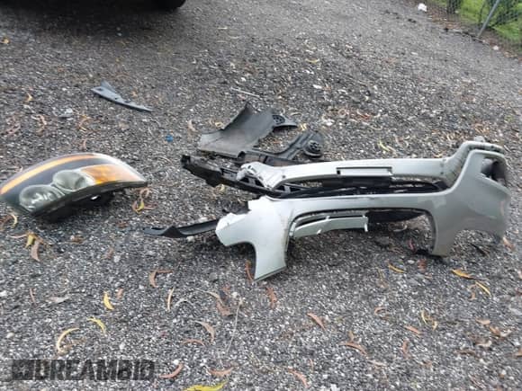 2010 Hyundai Santa Fe GLS z VIN 5NMSG3AB5AH410865, wystawiony jako IAAI lot #43519914 z przebiegiem Nie podano mil oraz . Historia ofert i sprzedaży dostępna na DreamBid. Obrazek 11.