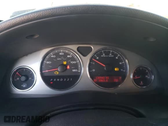 ✅ 2006 Pontiac Montana • VIN: 1GMDV33L76D139517 • Lot: 83476844. Wystawiony na Copart z przebiegiem 138 940 mil. Bezpłatny archiwum sprzedaży aukcyjnych z USA i szczegółowy raport historii pojazdu na DreamBid. Zdjęcie 9.