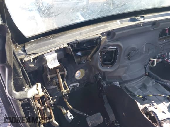 ✅ 2020 Dodge Durango R/T • VIN: 1C4SDJCT3LC155928 • Lot: 41344526. Listed on IAAI with Not provided. Free auction sales archive from the USA and detailed vehicle history report at DreamBid. Image 7.