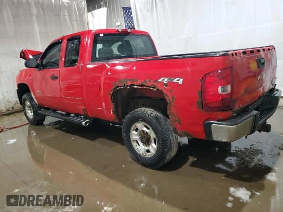 ✅ 2010 Chevrolet Silverado 2500HD LT • VIN: 1GC5KXBG3AZ183393 • Лот: 86304334. Опубликован ранее на Copart с пробегом 377 886 миль. Бесплатный доступ к архиву аукционных продаж из США и подробный отчёт об истории автомобиля на DreamBid. Изображение 2.