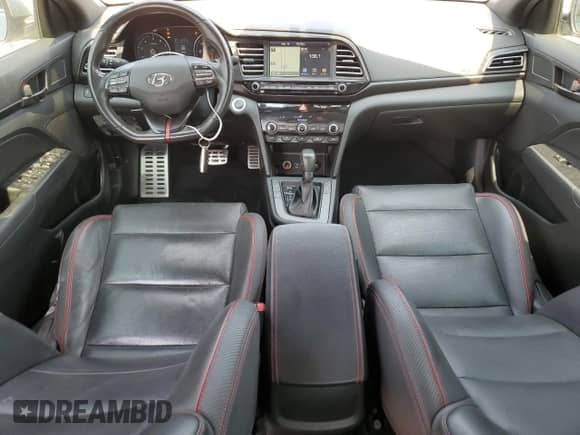 2020 Hyundai Elantra Sport с VIN KMHD04LB3LU993282, выставлен на аукционе Copart как лот 81308335 с пробегом 177 403 миль миль и Списание • Salvage title. История ставок и продаж доступна на DreamBid. Изображение 8.