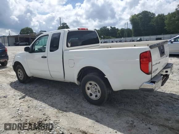 2015 Nissan Frontier S z VIN 1N6BD0CT5FN731034, wystawiony jako Copart lot #65045915 z przebiegiem 142 816 mil mil oraz Czysty tytuł • Clean title. Historia ofert i sprzedaży dostępna na DreamBid. Obrazek 2.