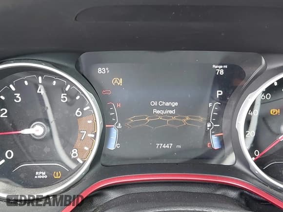 ✅ 2021 Jeep Compass Trailhawk • VIN: 3C4NJDDB4MT598043 • Lot: 43117843. Wystawiony na IAAI z przebiegiem 77 447 mil. Bezpłatny archiwum sprzedaży aukcyjnych z USA i szczegółowy raport historii pojazdu na DreamBid. Zdjęcie 7.