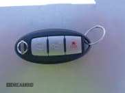 ✅ 2014 Nissan Pathfinder SV • VIN: 5N1AR2MNXEC605883 • Lot: 42661548. Listed on IAAI with 196,152 mi. Free auction sales archive from the USA and detailed vehicle history report at DreamBid. Image 11.