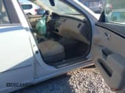 ✅ 2009 Hyundai Azera Limited • VIN: KMHFC46F19A343200 • Lot: 43706026. Listed on IAAI with 170,079 mi. Free auction sales archive from the USA and detailed vehicle history report at DreamBid. Image 5.