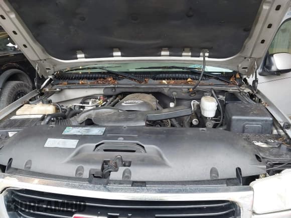 ✅ 2005 GMC Yukon XL SLE • VIN: 1GKEC16Z55J182423 • Lot: 42390458. Listed on IAAI with 363,056 mi. Free auction sales archive from the USA and detailed vehicle history report at DreamBid. Image 10.