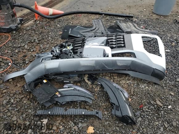 ✅ 2024 Hyundai Palisade SEL • VIN: KM8R2DGE7RU740396 • Лот: 83806074. Опубликован ранее на Copart с пробегом 27 082 миль. Бесплатный доступ к архиву аукционных продаж из США и подробный отчёт об истории автомобиля на DreamBid. Изображение 13.