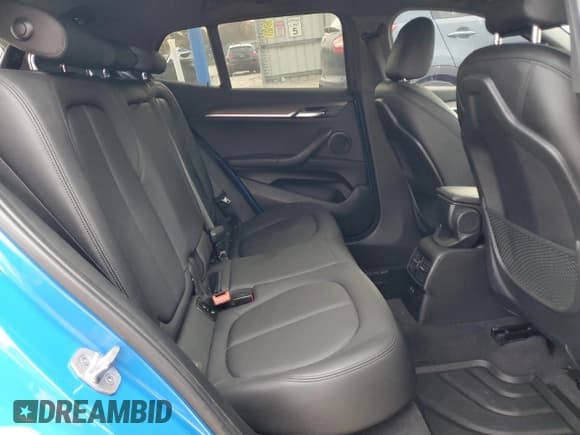 ✅ 2020 BMW X2 M35i • VIN: WBXYN1C05L5P70243 • Лот: 92847975. Опубликован ранее на Copart с пробегом 70 465 миль. Бесплатный доступ к архиву аукционных продаж из США и подробный отчёт об истории автомобиля на DreamBid. Изображение 10.