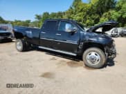 ✅ 2012 GMC Sierra 3500HD Denali • VIN: 1GT426C81CF185323 • Лот: 70490885. Опубликован ранее на Copart с пробегом Не указан. Бесплатный доступ к архиву аукционных продаж из США и подробный отчёт об истории автомобиля на DreamBid. Изображение 4.