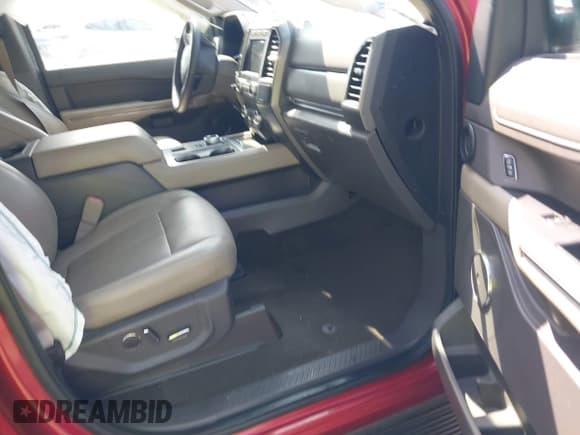 ✅ 2019 Ford Expedition XLT • VIN: 1FMJU1HT5KEA71256 • Lot: 42159247. Listed on IAAI with 133,054 mi. Free auction sales archive from the USA and detailed vehicle history report at DreamBid. Image 5.