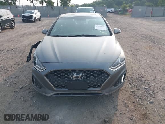 ✅ 2018 Hyundai Sonata SEL • VIN: 5NPE34AF2JH617590 • Лот: 42916700. Опубликован ранее на IAAI с пробегом 81 434 миль. Бесплатный доступ к архиву аукционных продаж из США и подробный отчёт об истории автомобиля на DreamBid. Изображение 12.