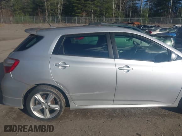 ✅ 2010 Toyota Matrix S • VIN: 2T1KE4EEXAC036355 • Лот: 43782710. Опубликован ранее на IAAI с пробегом 190 567 миль. Бесплатный доступ к архиву аукционных продаж из США и подробный отчёт об истории автомобиля на DreamBid. Изображение 12.