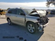 ✅ 2009 Toyota Highlander Sport • VIN: JTEDS43A992085778 • Lot: 87688995. Wystawiony na Copart z przebiegiem 132 880 mil. Bezpłatny archiwum sprzedaży aukcyjnych z USA i szczegółowy raport historii pojazdu na DreamBid. Zdjęcie 4.