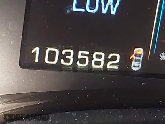 ✅ 2015 Cadillac SRX Luxury Collection • VIN: 3GYFNEE38FS595607 • Lot: 43720579. Listed on IAAI with 103,582 mi. Free auction sales archive from the USA and detailed vehicle history report at DreamBid. Image 16.