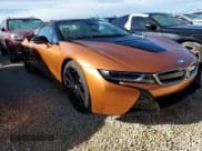✅ 2019 BMW i8 • VIN: WBY2Z6C52K7D27665 • Lot: 73966984. Listed on Copart with 24,270 mi. Free auction sales archive from the USA and detailed vehicle history report at DreamBid. Image 4.