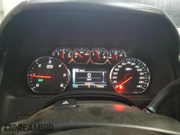 ✅ 2016 Chevrolet Suburban LT • VIN: 1GNSKHKC2GR205471 • Lot: 90576105. Wystawiony na Copart z przebiegiem 163 677 mil. Bezpłatny archiwum sprzedaży aukcyjnych z USA i szczegółowy raport historii pojazdu na DreamBid. Zdjęcie 9.