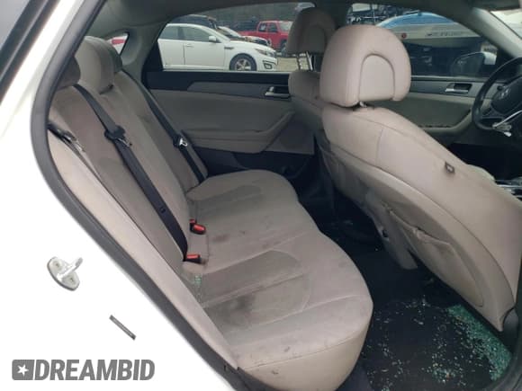 ✅ 2017 Hyundai Sonata SE • VIN: 5NPE24AF0HH493705 • Lot: 40450533. Listed on Copart with 130,393 mi. Free auction sales archive from the USA and detailed vehicle history report at DreamBid. Image 10.