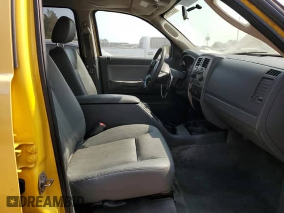 2006 Dodge Dakota SLT z VIN 1D7HW48N86S679222, wystawiony jako Copart lot #71169894 z przebiegiem 115 545 mil mil oraz Szkoda całkowita • Salvage title. Historia ofert i sprzedaży dostępna na DreamBid. Obrazek 10.