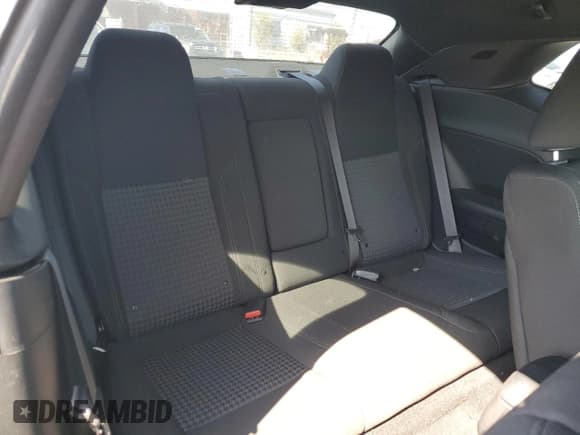 ✅ 2022 Dodge Challenger SXT • VIN: 2C3CDZAG2NH179151 • Lot: 69188354. Wystawiony na Copart z przebiegiem 19 465 mil. Bezpłatny archiwum sprzedaży aukcyjnych z USA i szczegółowy raport historii pojazdu na DreamBid. Zdjęcie 10.