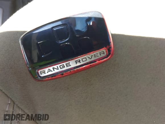 ✅ 2013 Land Rover Range Rover Evoque Pure • VIN: SALVN2BG8DH735600 • Lot: 43281597. Wystawiony na IAAI z przebiegiem 186 931 mil. Bezpłatny archiwum sprzedaży aukcyjnych z USA i szczegółowy raport historii pojazdu na DreamBid. Zdjęcie 11.