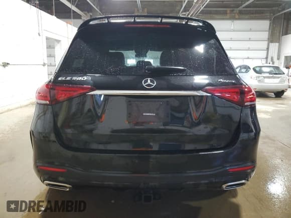 ✅ 2021 Mercedes-Benz GLE 580 • VIN: 4JGFB8GB7MA409005 • Lot: 51950375. Wystawiony na Copart z przebiegiem 40 714 mil. Bezpłatny archiwum sprzedaży aukcyjnych z USA i szczegółowy raport historii pojazdu na DreamBid. Zdjęcie 6.