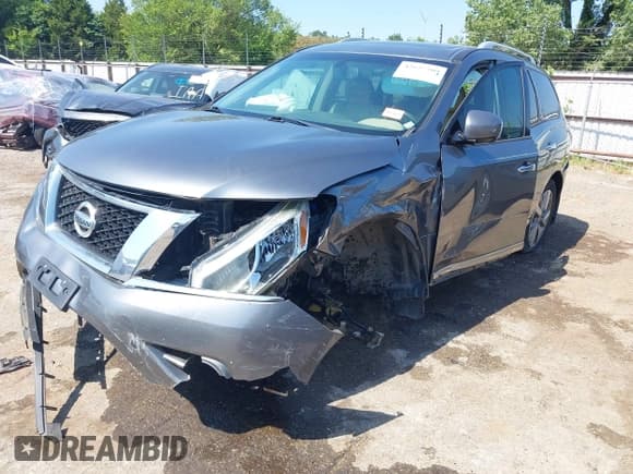 ✅ 2016 Nissan Pathfinder SV • VIN: 5N1AR2MMXGC612617 • Lot: 42927209. Listed on IAAI with 124,242 mi. Free auction sales archive from the USA and detailed vehicle history report at DreamBid. Image 19.