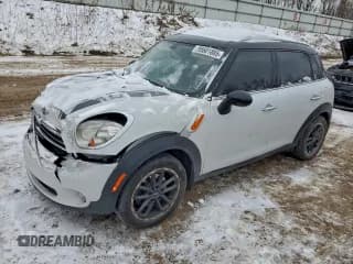✅ 2015 MINI Countryman • VIN: WMWZB3C59FWR44876 • Lot: 95601885. Wystawiony na Copart z przebiegiem 118 055 mil. Bezpłatny archiwum sprzedaży aukcyjnych z USA i szczegółowy raport historii pojazdu na DreamBid. Zdjęcie 1.