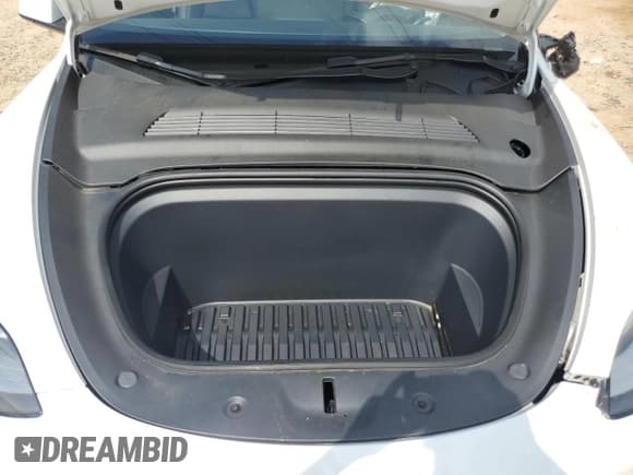 ✅ 2021 Tesla Model Y Long Range • VIN: 5YJYGDEE3MF265626 • Lot: 80463125. Wystawiony na Copart z przebiegiem 49 455 mil. Bezpłatny archiwum sprzedaży aukcyjnych z USA i szczegółowy raport historii pojazdu na DreamBid. Zdjęcie 11.