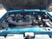 ✅ 1994 Ford Ranger Splash • VIN: 1FTCR15X8RPB51199 • Lot: 42123779. Listed on IAAI with 203,940 mi. Free auction sales archive from the USA and detailed vehicle history report at DreamBid. Image 10.