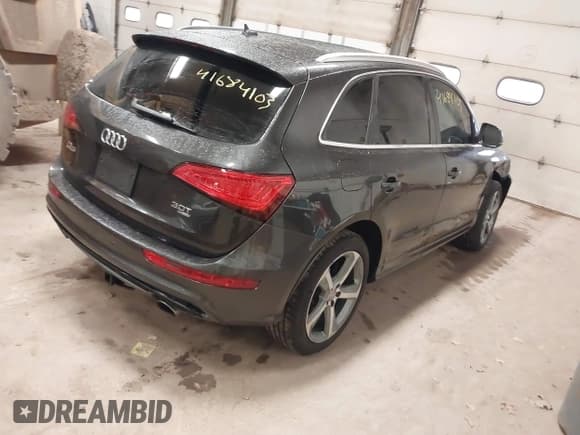 ✅ 2014 Audi Q5 Premium Plus • VIN: WA1DGAFP2EA062874 • Lot: 41684103. Listed on IAAI with 122,666 mi. Free auction sales archive from the USA and detailed vehicle history report at DreamBid. Image 4.