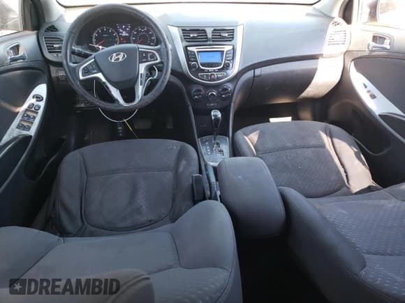✅ 2012 Hyundai Accent SE • VIN: KMHCU5AE3CU017666 • Лот: 75546844. Опубликован ранее на Copart с пробегом 139 039 миль. Бесплатный доступ к архиву аукционных продаж из США и подробный отчёт об истории автомобиля на DreamBid. Изображение 8.