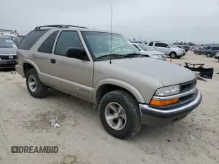 ✅ 2000 Chevrolet Blazer LS • VIN: 1GNCS18W9YK156194 • Lot: 45584375. Wystawiony na Copart z przebiegiem 90 327 mil. Bezpłatny archiwum sprzedaży aukcyjnych z USA i szczegółowy raport historii pojazdu na DreamBid. Zdjęcie 4.