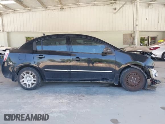 ✅ 2011 Nissan Sentra SR • VIN: 3N1AB6AP4BL645899 • Lot: 42314510. Wystawiony na IAAI z przebiegiem 235 507 mil. Bezpłatny archiwum sprzedaży aukcyjnych z USA i szczegółowy raport historii pojazdu na DreamBid. Zdjęcie 14.