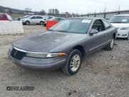 ✅ 1996 Lincoln Mark VIII • VIN: 1LNLM91V5TY647415 • Lot: 41761442. Listed on IAAI with 222,004 mi. Free auction sales archive from the USA and detailed vehicle history report at DreamBid. Image 2.