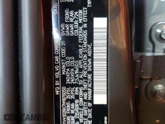 ✅ 2021 Volvo XC60 Momentum • VIN: YV4102RK7M1876050 • Lot: 70064555. Listed on Copart with 107,869 mi. Free auction sales archive from the USA and detailed vehicle history report at DreamBid. Image 13.