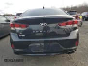 ✅ 2019 Hyundai Sonata SE • VIN: 5NPE24AF2KH818698 • Лот: 91850975. Опубликован ранее на Copart с пробегом 140 928 миль. Бесплатный доступ к архиву аукционных продаж из США и подробный отчёт об истории автомобиля на DreamBid. Изображение 6.