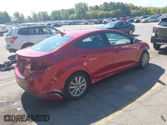 ✅ 2014 Hyundai Elantra SE • VIN: 5NPDH4AE5EH543883 • Lot: 43222326. Listed on IAAI with 56,826 mi. Free auction sales archive from the USA and detailed vehicle history report at DreamBid. Image 4.