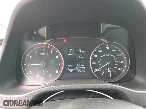 ✅ 2017 Hyundai Elantra SE • VIN: 5NPD74LF0HH103258 • Lot: 50758795. Listed on Copart with 86,509 mi. Free auction sales archive from the USA and detailed vehicle history report at DreamBid. Image 9.