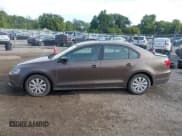 ✅ 2012 Volkswagen Jetta • VIN: 3VW1K7AJ5CM363682 • Lot: 43265768. Wystawiony na IAAI z przebiegiem 187 563 mil. Bezpłatny archiwum sprzedaży aukcyjnych z USA i szczegółowy raport historii pojazdu na DreamBid. Zdjęcie 15.
