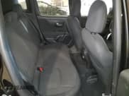 ✅ 2020 Jeep Renegade Latitude • VIN: ZACNJBBB0LPL73404 • Lot: 71713125. Wystawiony na Copart z przebiegiem 78 941 mil. Bezpłatny archiwum sprzedaży aukcyjnych z USA i szczegółowy raport historii pojazdu na DreamBid. Zdjęcie 11.