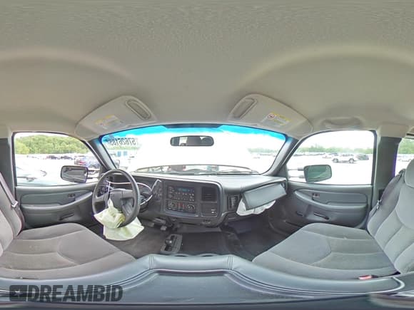 ✅ 2006 Chevrolet Silverado 2500HD Work Truck • VIN: 1GCHK29U56E162409 • Lot: 57626185. Wystawiony na Copart z przebiegiem 147 922 mil. Bezpłatny archiwum sprzedaży aukcyjnych z USA i szczegółowy raport historii pojazdu na DreamBid. Zdjęcie 14.