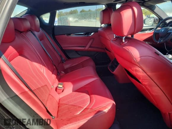 ✅ 2017 Maserati Quattroporte • VIN: ZAM56RPL9H1228962 • Lot: 84969925. Listed on Copart with 118,457 mi. Free auction sales archive from the USA and detailed vehicle history report at DreamBid. Image 10.