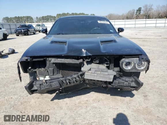 ✅ 2015 Dodge Challenger R/T • VIN: 2C3CDZAT7FH710861 • Lot: 46358524. Wystawiony na Copart z przebiegiem 98 521 mil. Bezpłatny archiwum sprzedaży aukcyjnych z USA i szczegółowy raport historii pojazdu na DreamBid. Zdjęcie 5.