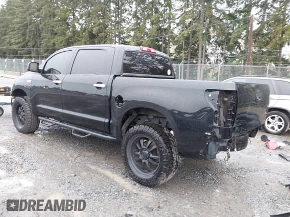 ✅ 2013 Toyota Tundra Limited • VIN: 5TFHY5F12DX285662 • Lot: 43515288. Listed on IAAI with 113,826 mi. Free auction sales archive from the USA and detailed vehicle history report at DreamBid. Image 3.
