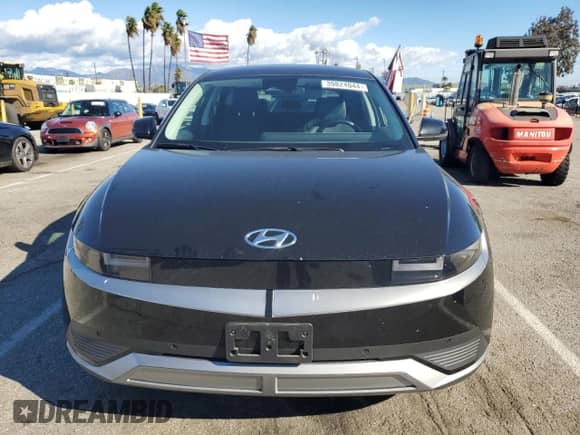 2022 Hyundai Ioniq 5 SEL z VIN KM8KN4AE4NU062542, wystawiony jako Copart lot #39824044 z przebiegiem 22 029 mil mil oraz . Historia ofert i sprzedaży dostępna na DreamBid. Obrazek 5.