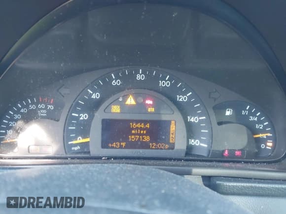 ✅ 2003 Mercedes-Benz C 320 • VIN: WDBRF84J63F418120 • Lot: 42002135. Wystawiony na IAAI z przebiegiem 157 138 mil. Bezpłatny archiwum sprzedaży aukcyjnych z USA i szczegółowy raport historii pojazdu na DreamBid. Zdjęcie 7.